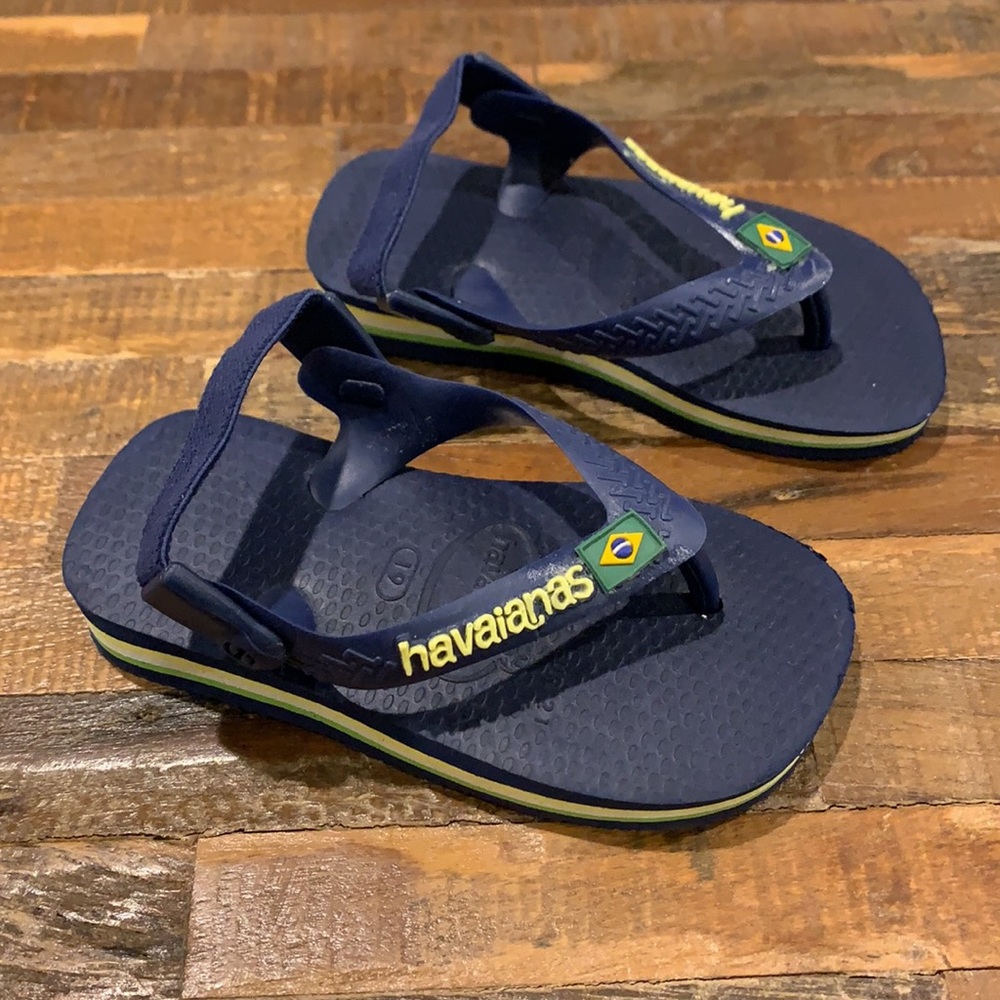 Sandals - Picture 2 of 2